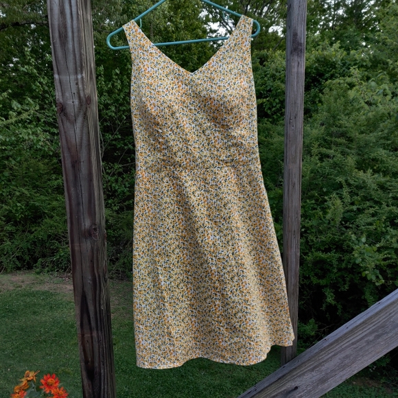 R&K Yellow Flower Summer Dress - Picture 5 of 7